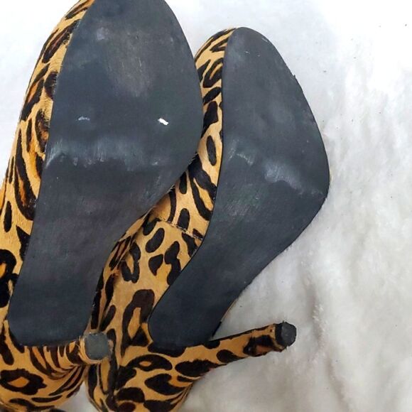 5/48 Saks 5th Avenue Lilla Leather Leapord Heels Shoes - Picture 5 of 7